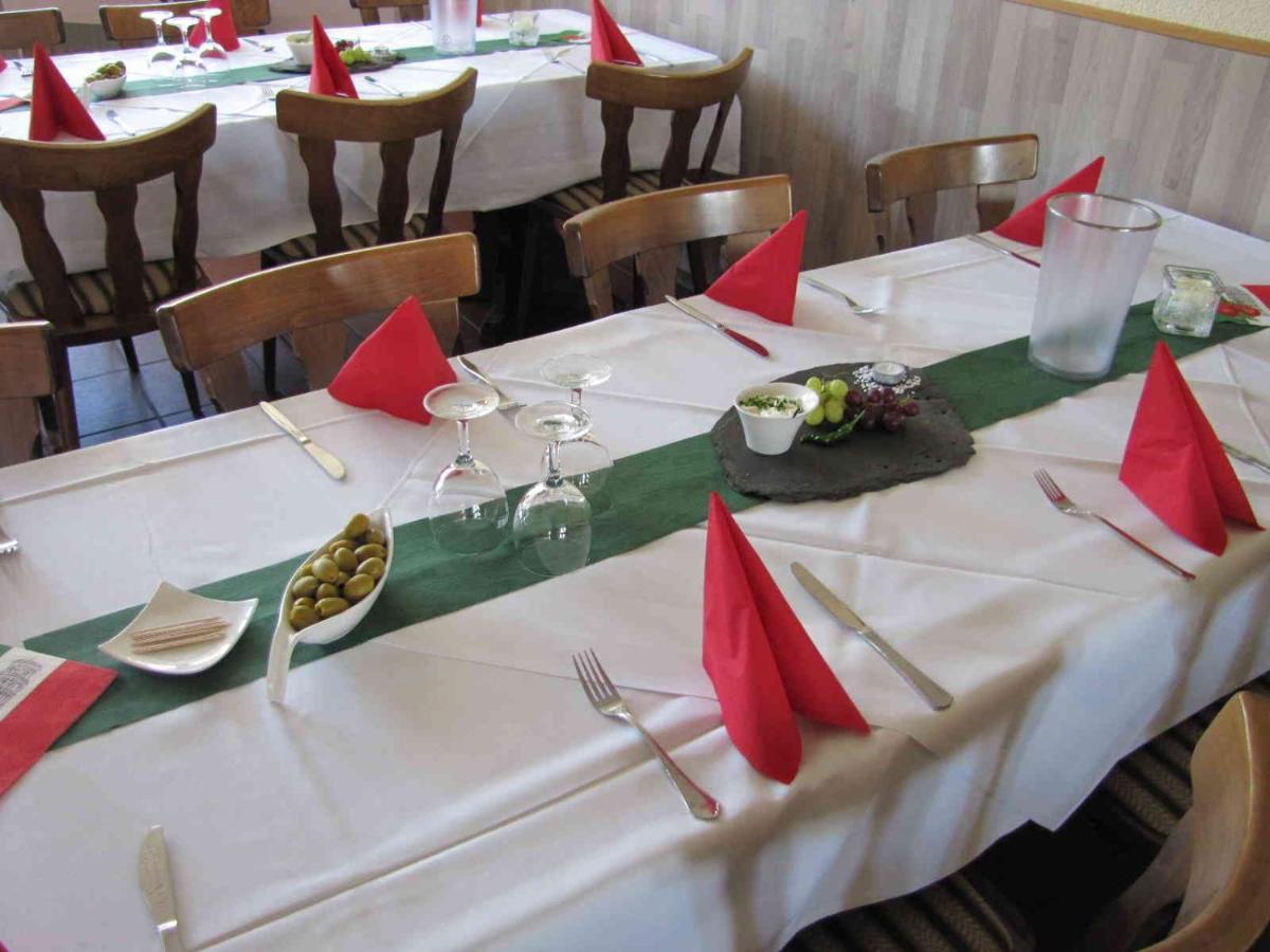"Unter Den Kastanien" Hotel Speicher Kültér fotó
